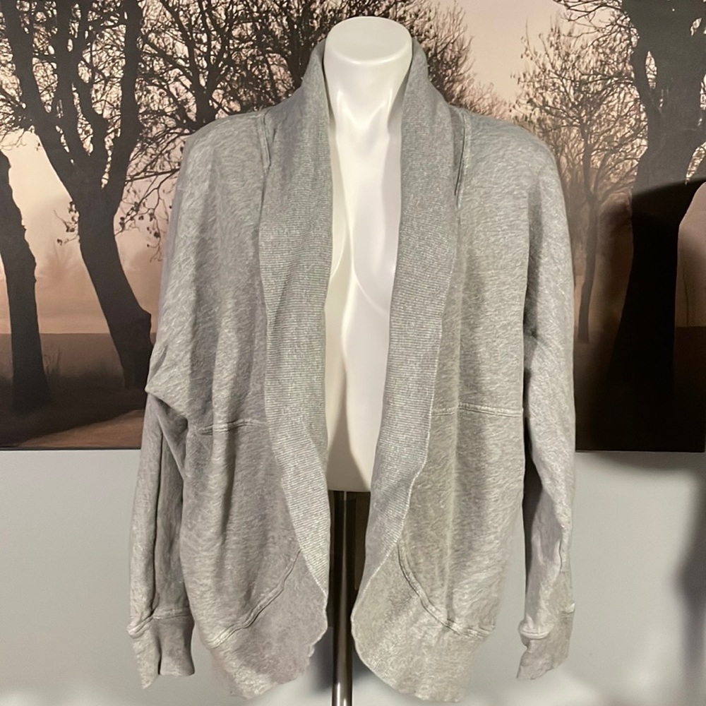 14th & Union Open Cardigan - L